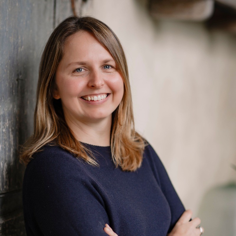 Portrait of Justyna Kawalec, Knowledge Manager at Float.