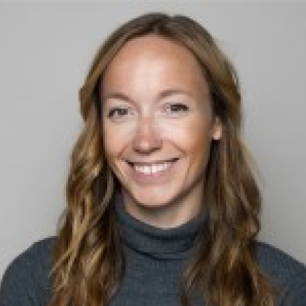 Portrait of Alexa Hubley, Sr. Content Marketing Manager at Float.